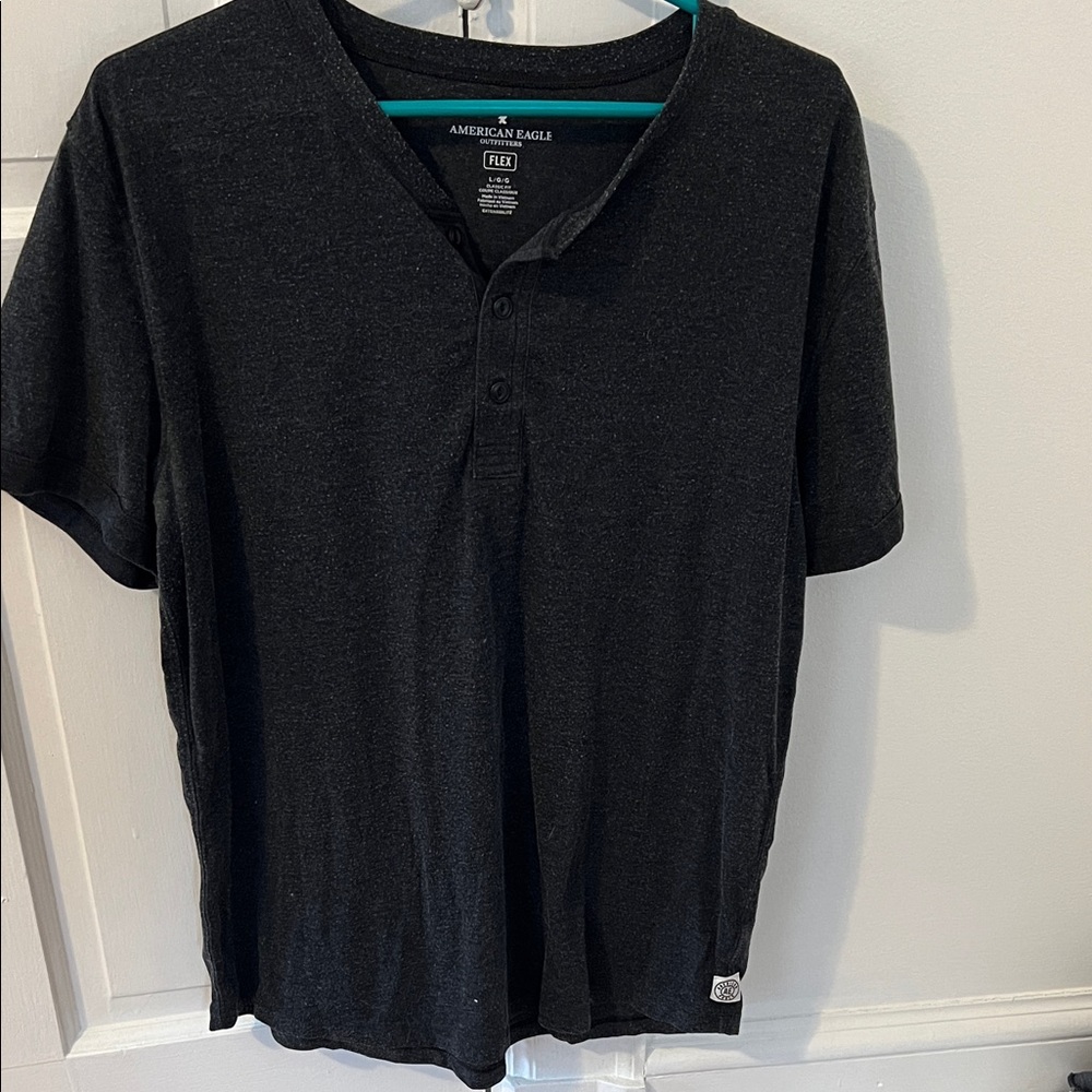American Eagle Outfitters Men's Black Casual Button Down Shirt